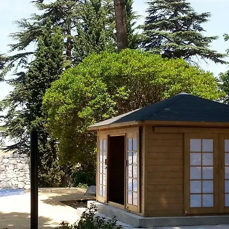 Hébergement de vacances Domaine Ferrabouc *